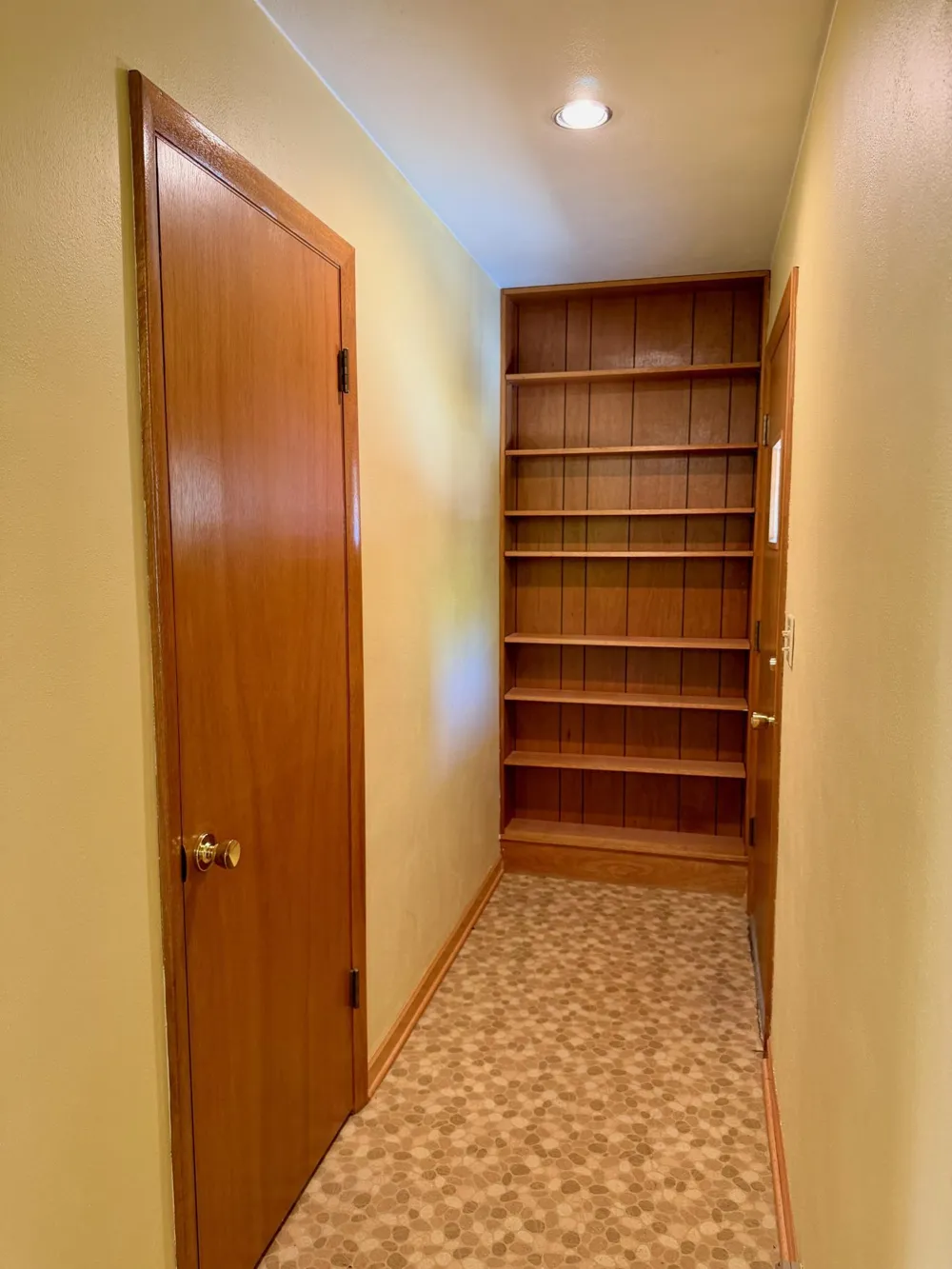 1115 Elmhurst Avenue Luverne, MN 56156