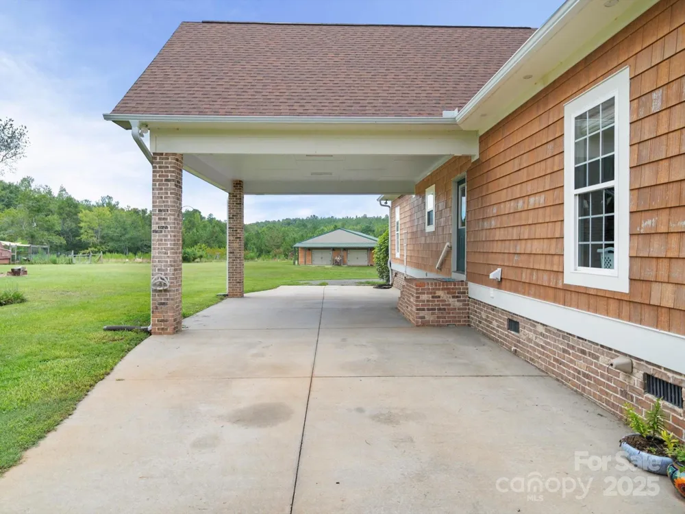 1393 Wateree Road Ridgeway, SC 29130