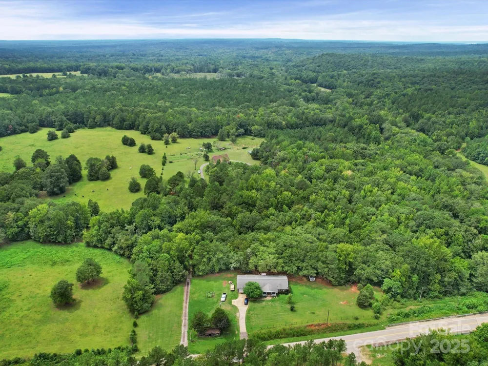 1393 Wateree Road Ridgeway, SC 29130