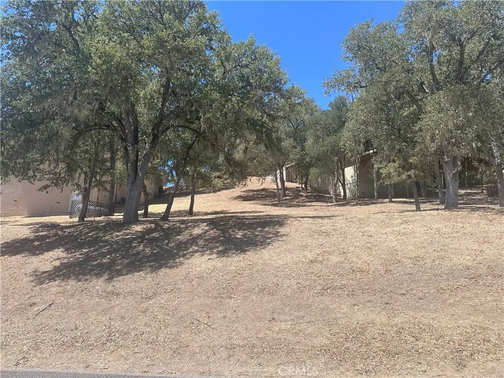 2434 Stern Deck Road Bradley, CA 93426