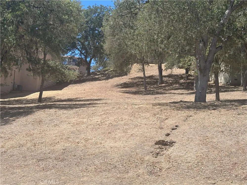2434 Stern Deck Road Bradley, CA 93426