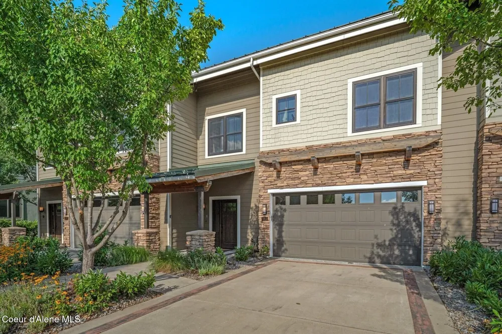 606 Sandpoint Avenue Sandpoint, ID 83864