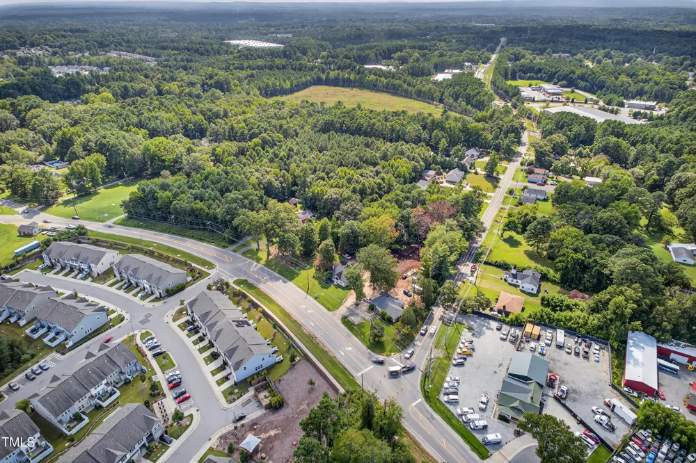 1206 Ellis Road Durham, NC 27703