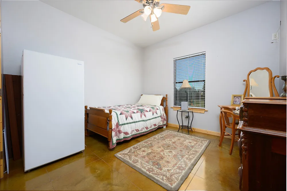 1460 US Highway 287 Palestine, TX 75803