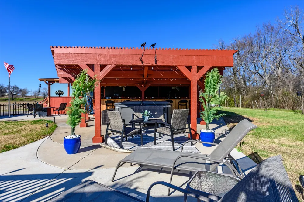 1460 US Highway 287 Palestine, TX 75803