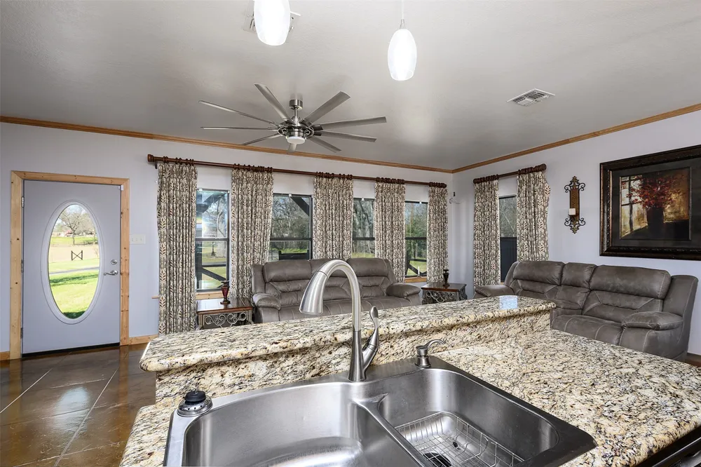 1460 US Highway 287 Palestine, TX 75803