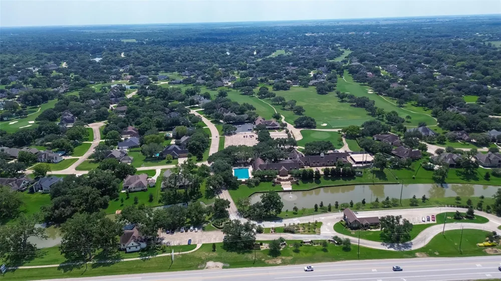 5319 Waterbeck Street Weston Lakes, TX 77441