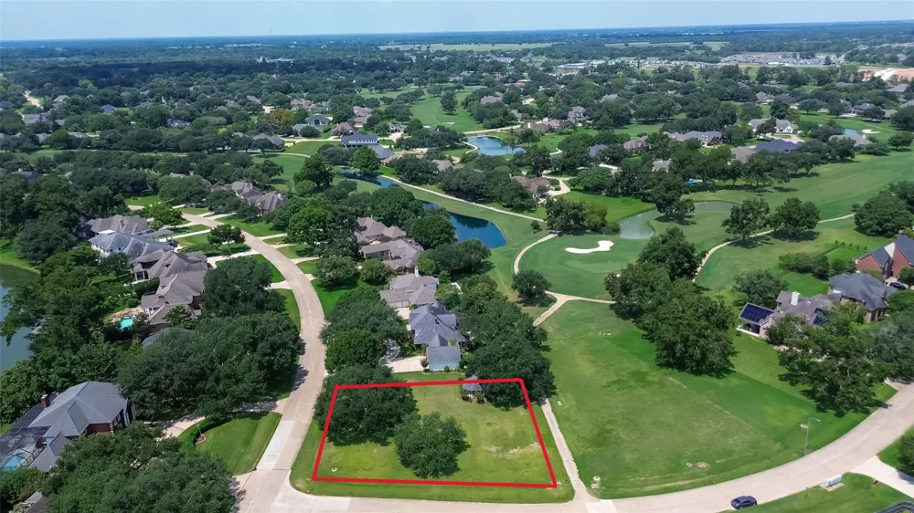 5319 Waterbeck Street Weston Lakes, TX 77441