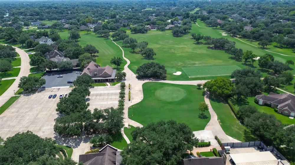 5319 Waterbeck Street Weston Lakes, TX 77441
