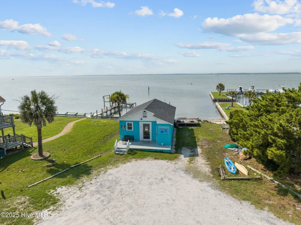 1024 Salter Path Road Salter Path, NC 28512