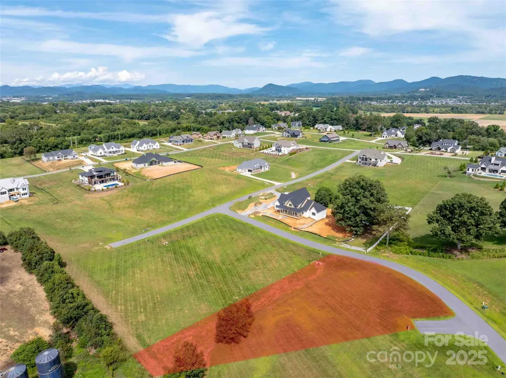 202 Soapstone Trail #68 Mills River, NC 28759