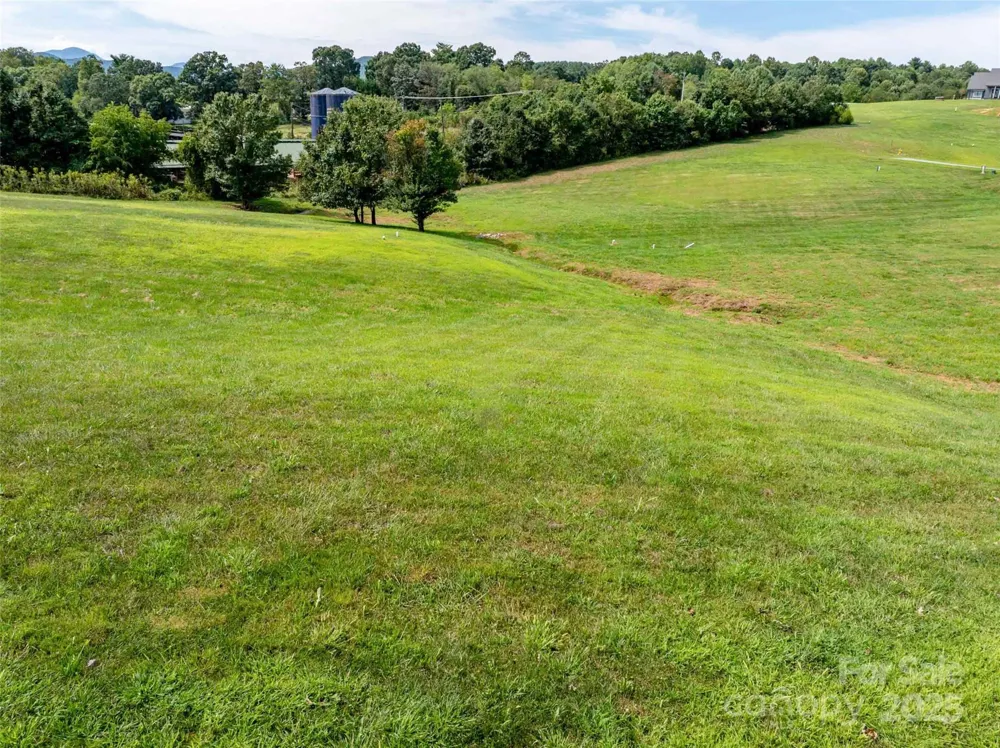202 Soapstone Trail #68 Mills River, NC 28759