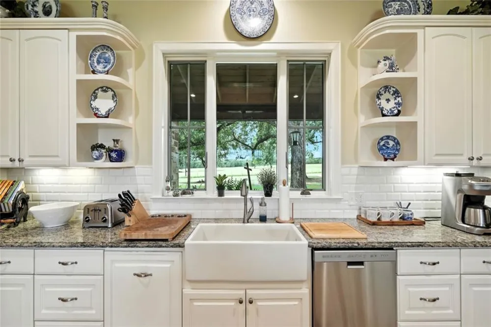 705 Antioch Road Paige, TX 78659