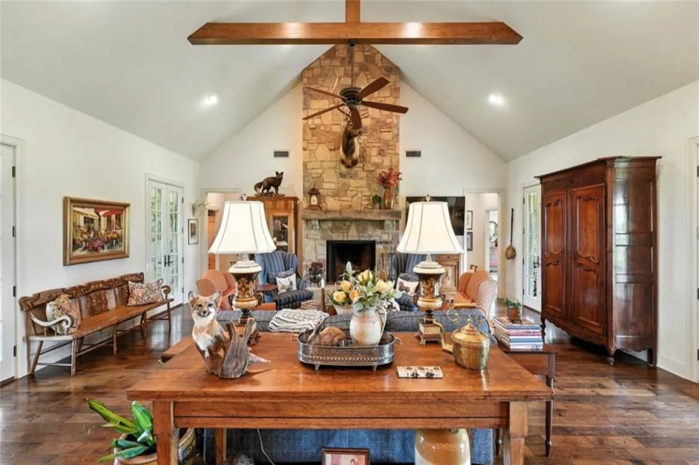 705 Antioch Road Paige, TX 78659