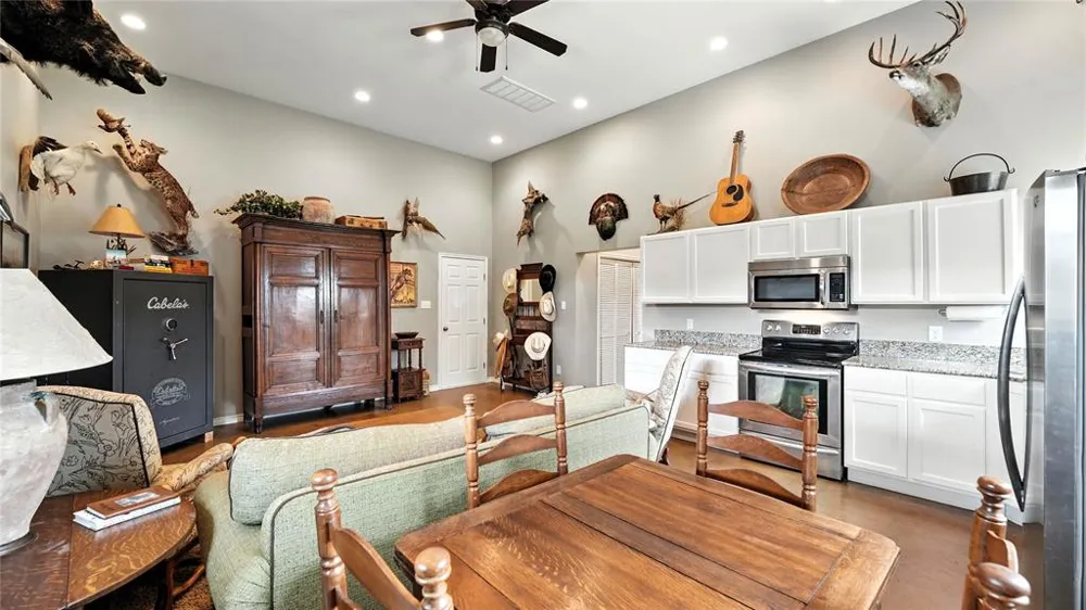 705 Antioch Road Paige, TX 78659