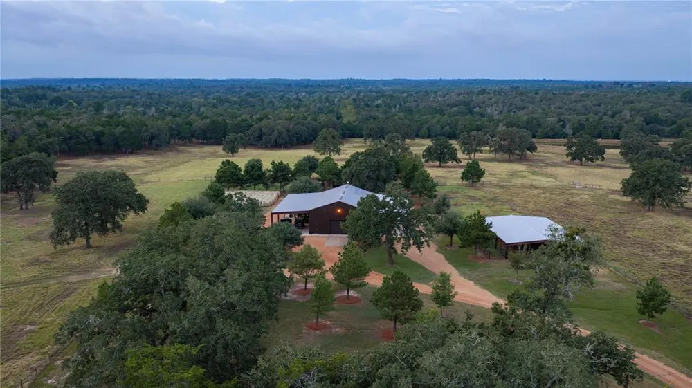 705 Antioch Road Paige, TX 78659