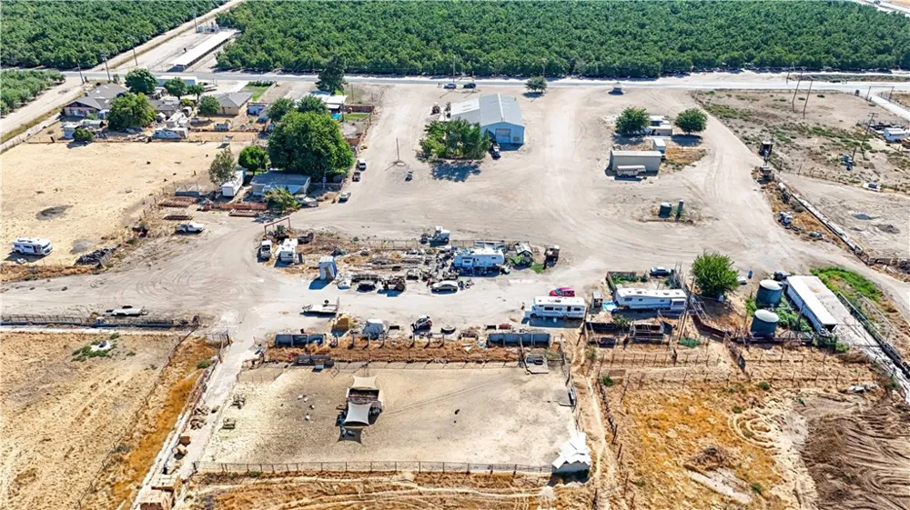 23174 Road 6 Chowchilla, CA 93610