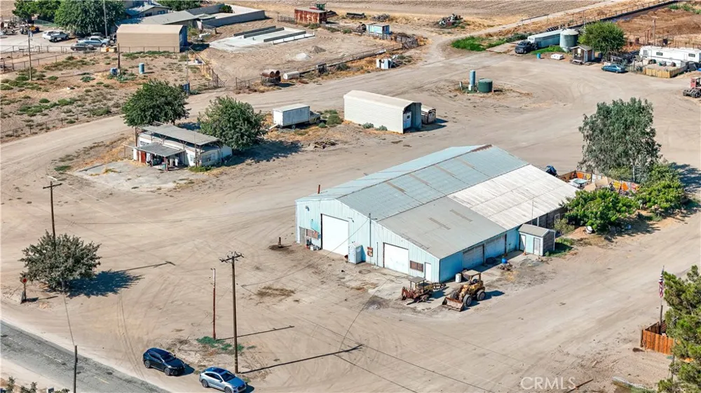 23174 Road 6 Chowchilla, CA 93610