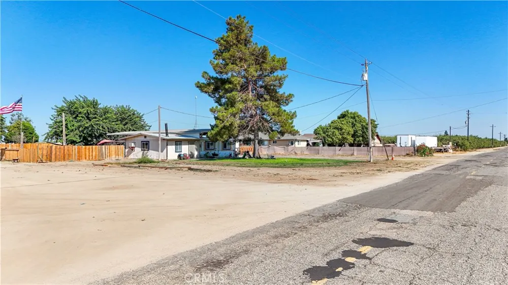 23174 Road 6 Chowchilla, CA 93610