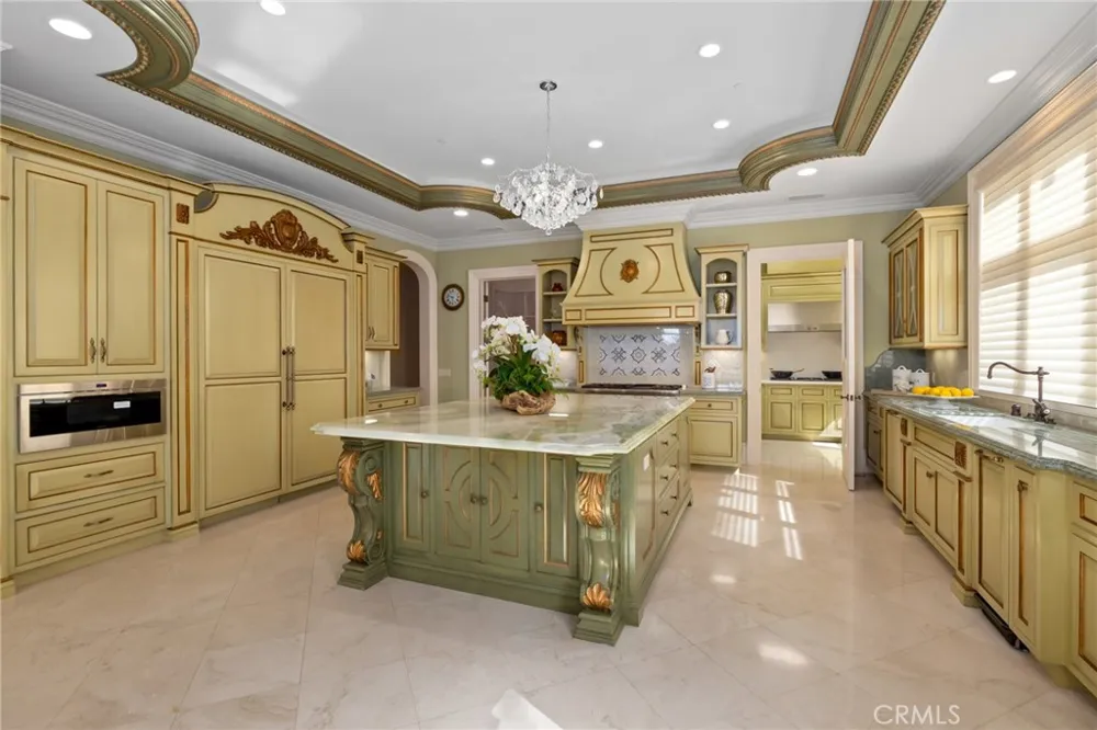 165 Circle Drive Bradbury, CA 91008