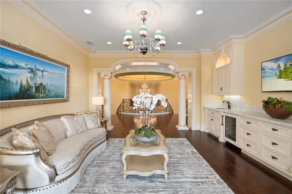 165 Circle Drive Bradbury, CA 91008