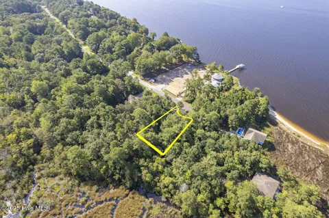 436 Indian Bluff Drive