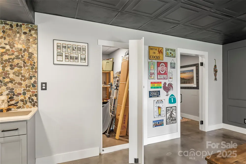 94 Osprey Roost Drive Nebo, NC 28761