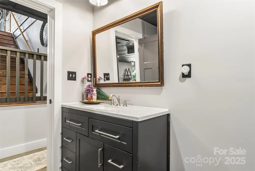 94 Osprey Roost Drive Nebo, NC 28761