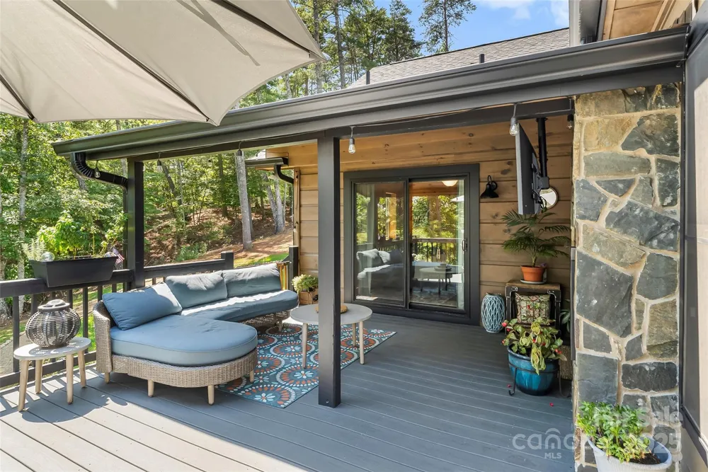 94 Osprey Roost Drive Nebo, NC 28761