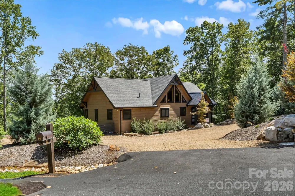 94 Osprey Roost Drive Nebo, NC 28761