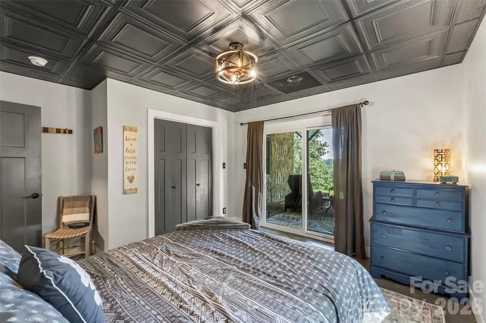 94 Osprey Roost Drive Nebo, NC 28761