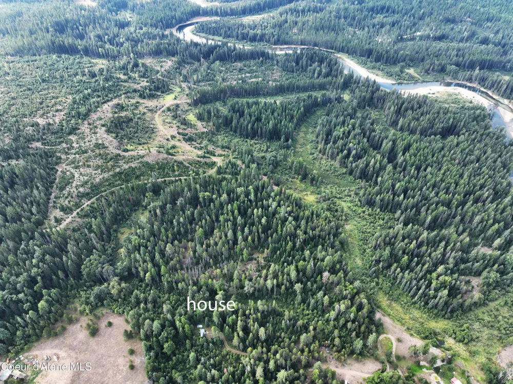 2225 Mud Gulch Road Priest River, ID 83856