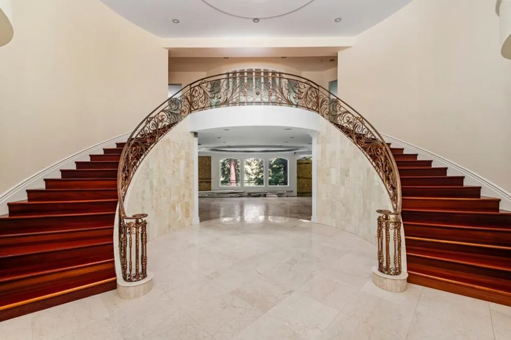 1 Reids Roost Road Woodside, CA 94062