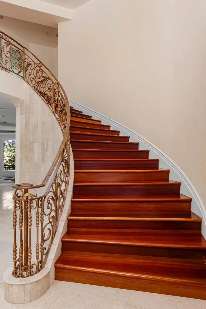 1 Reids Roost Road Woodside, CA 94062
