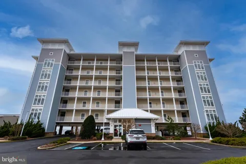 103 WILLIAMS STREET #213