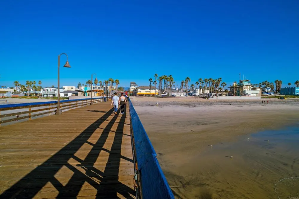 1365 Seacoast Dr #E Imperial Beach, CA 91932