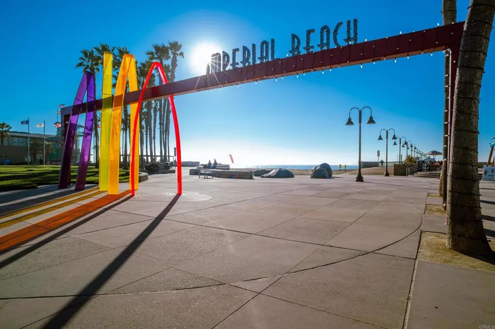 1365 Seacoast Dr #E Imperial Beach, CA 91932