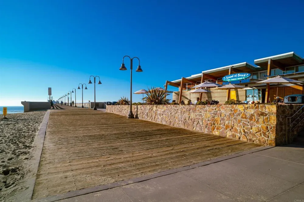 1365 Seacoast Dr #E Imperial Beach, CA 91932
