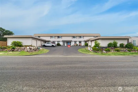 33613 G STREET #3