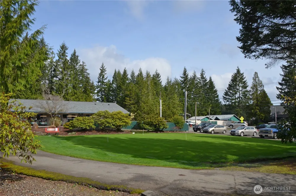 31 E Tintagel Place Shelton, WA 98584