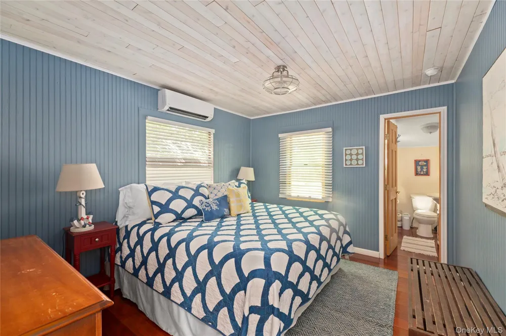 20 Seneca Street Ocean Bay Park, NY 11770