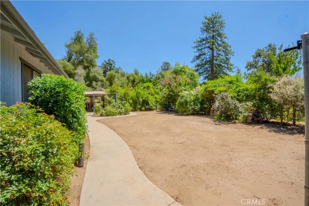 33301 road 233 North Fork, CA 93643
