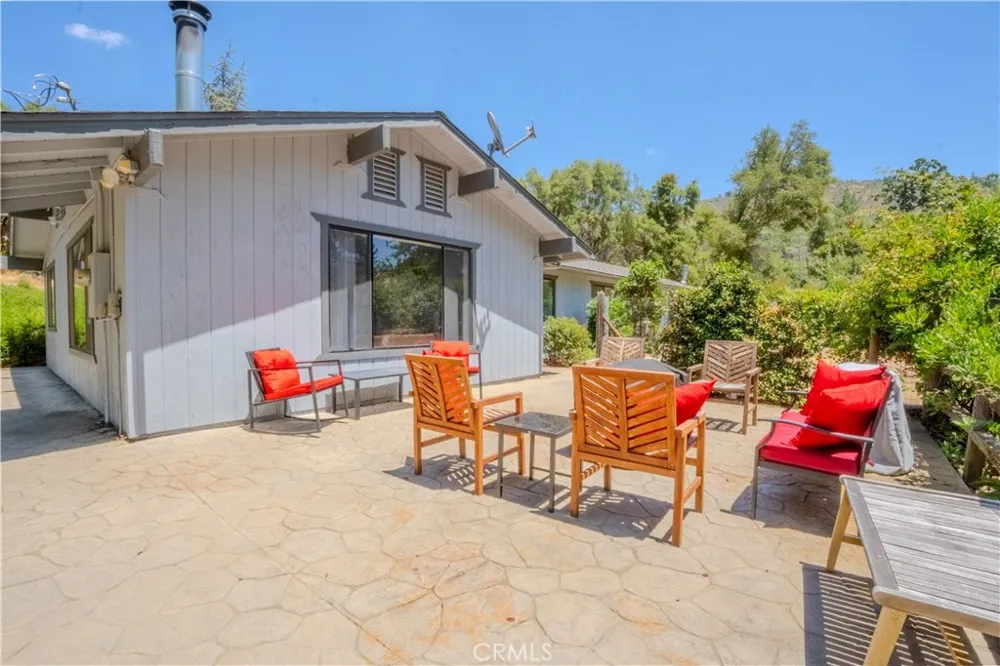33301 road 233 North Fork, CA 93643