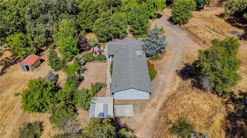 33301 road 233 North Fork, CA 93643