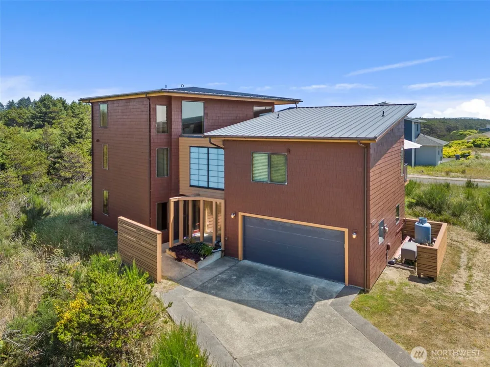 1505 Wild Rose Lane Westport, WA 98595