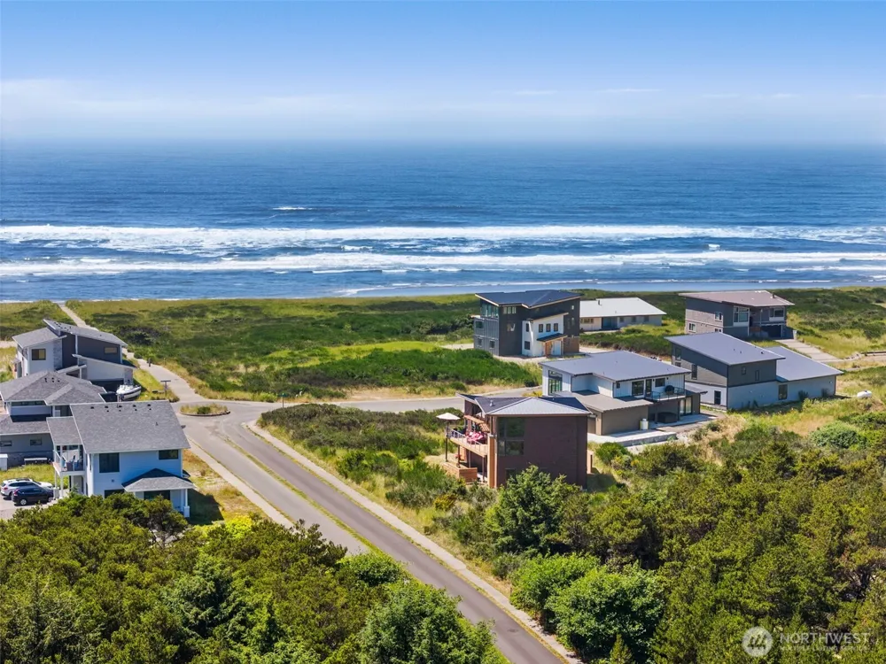 1505 Wild Rose Lane Westport, WA 98595