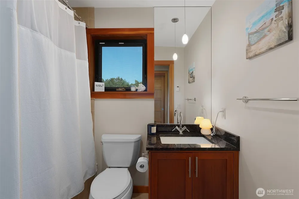 1505 Wild Rose Lane Westport, WA 98595