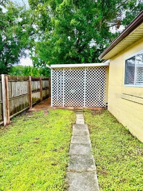 904 SOUTHERN AVENUE Lakeland, FL 33815