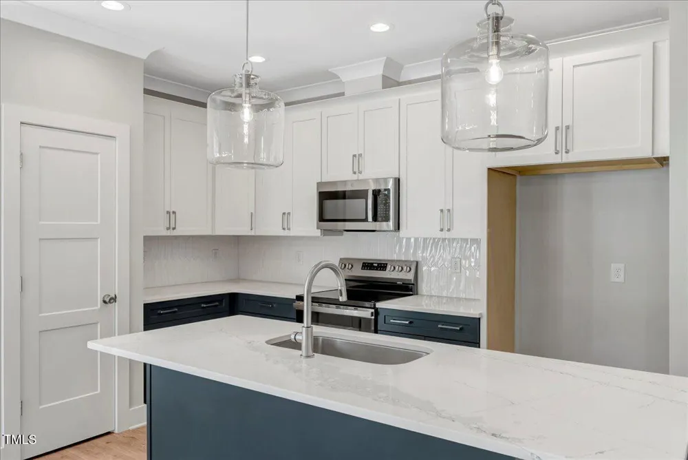 53 Stonewood Loop Lane Henderson, NC 27537