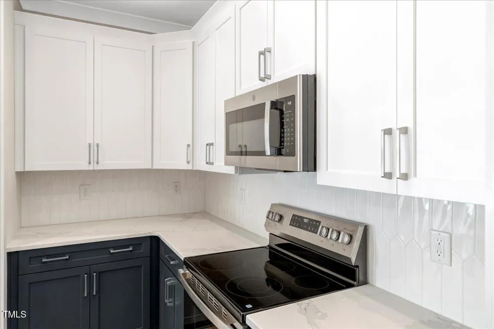 53 Stonewood Loop Lane Henderson, NC 27537